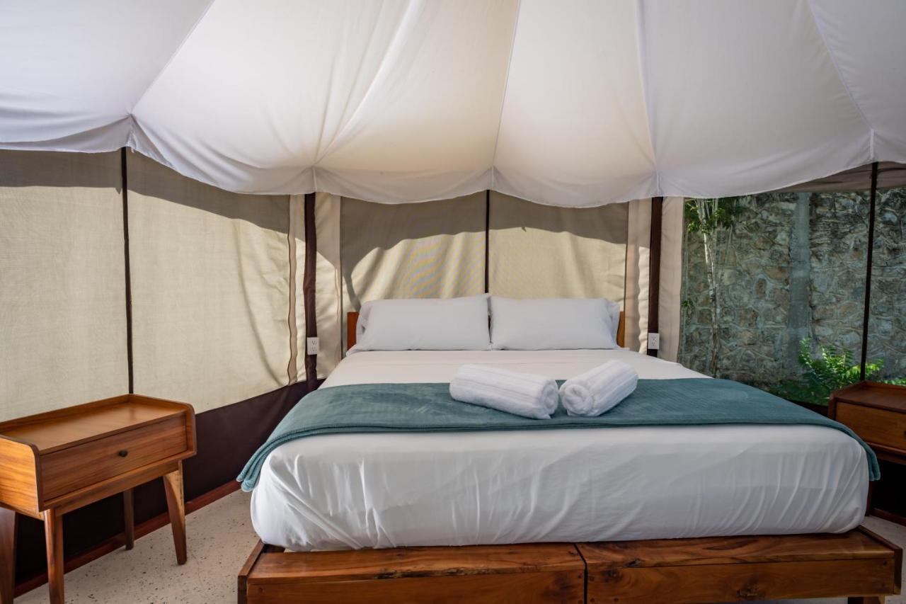 ホテル Xakluum Eco Glampings プエルト・モレロス エクステリア 写真