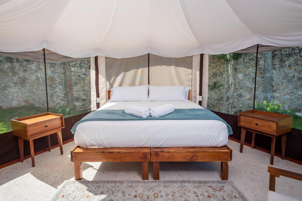 ホテル Xakluum Eco Glampings プエルト・モレロス エクステリア 写真
