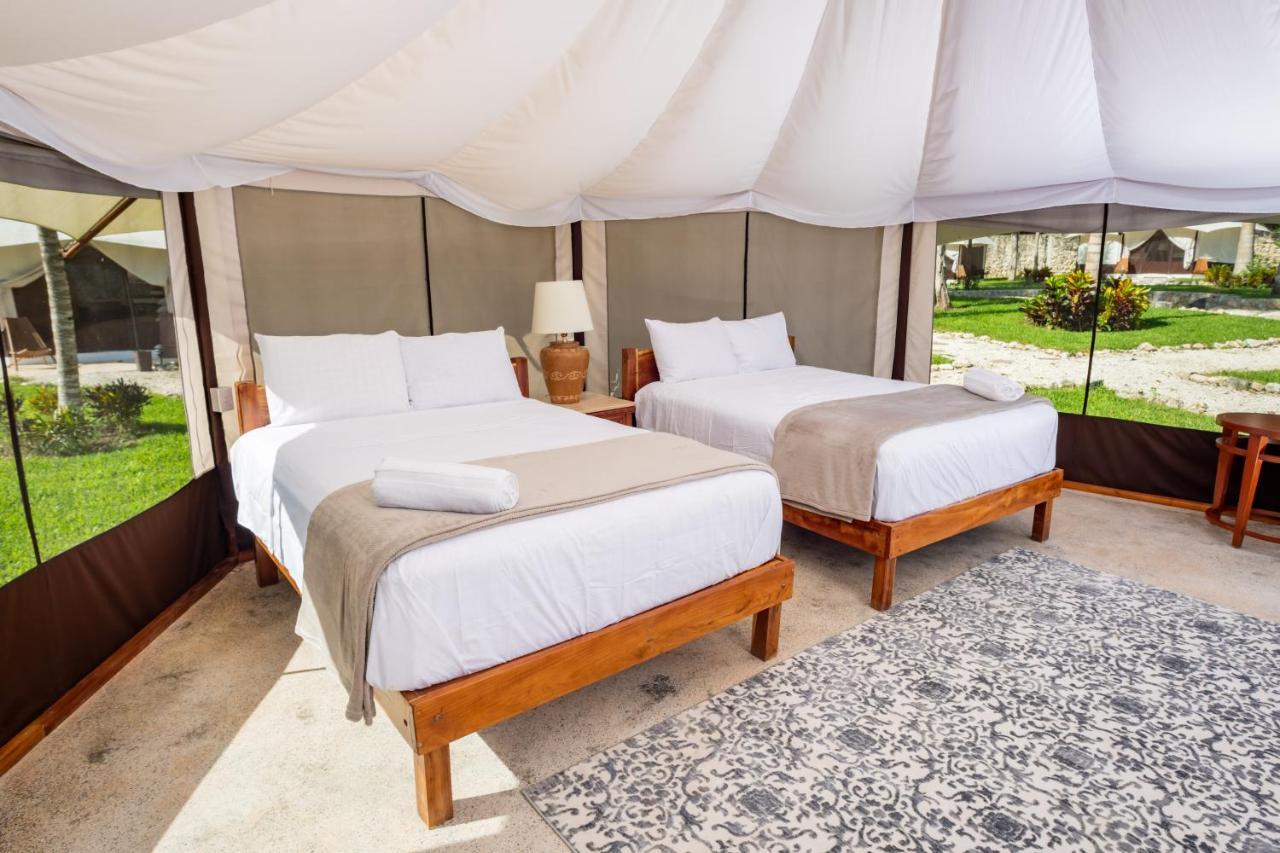 ホテル Xakluum Eco Glampings プエルト・モレロス エクステリア 写真